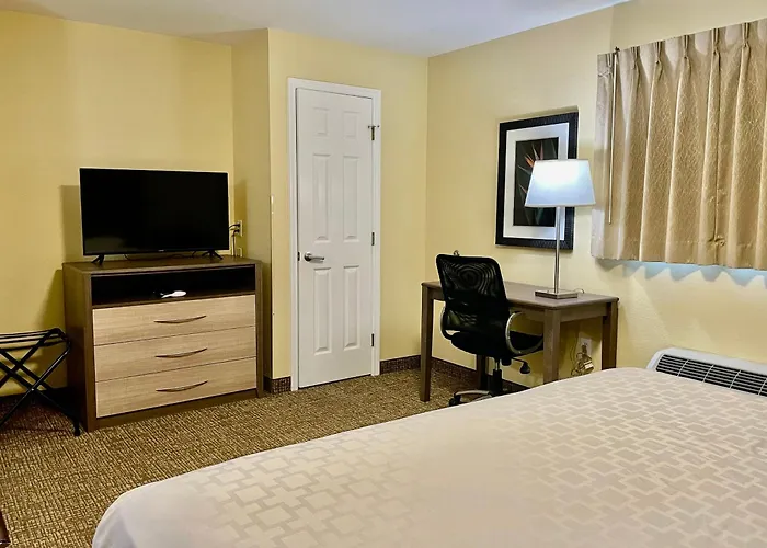 Suburban Studios Fort Myers Cape Coral